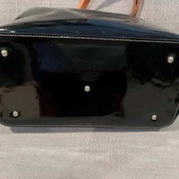 NWOT Dooney and Bourke | Flynn Patent Leather Shoulder Bag - Picture 4 of 13